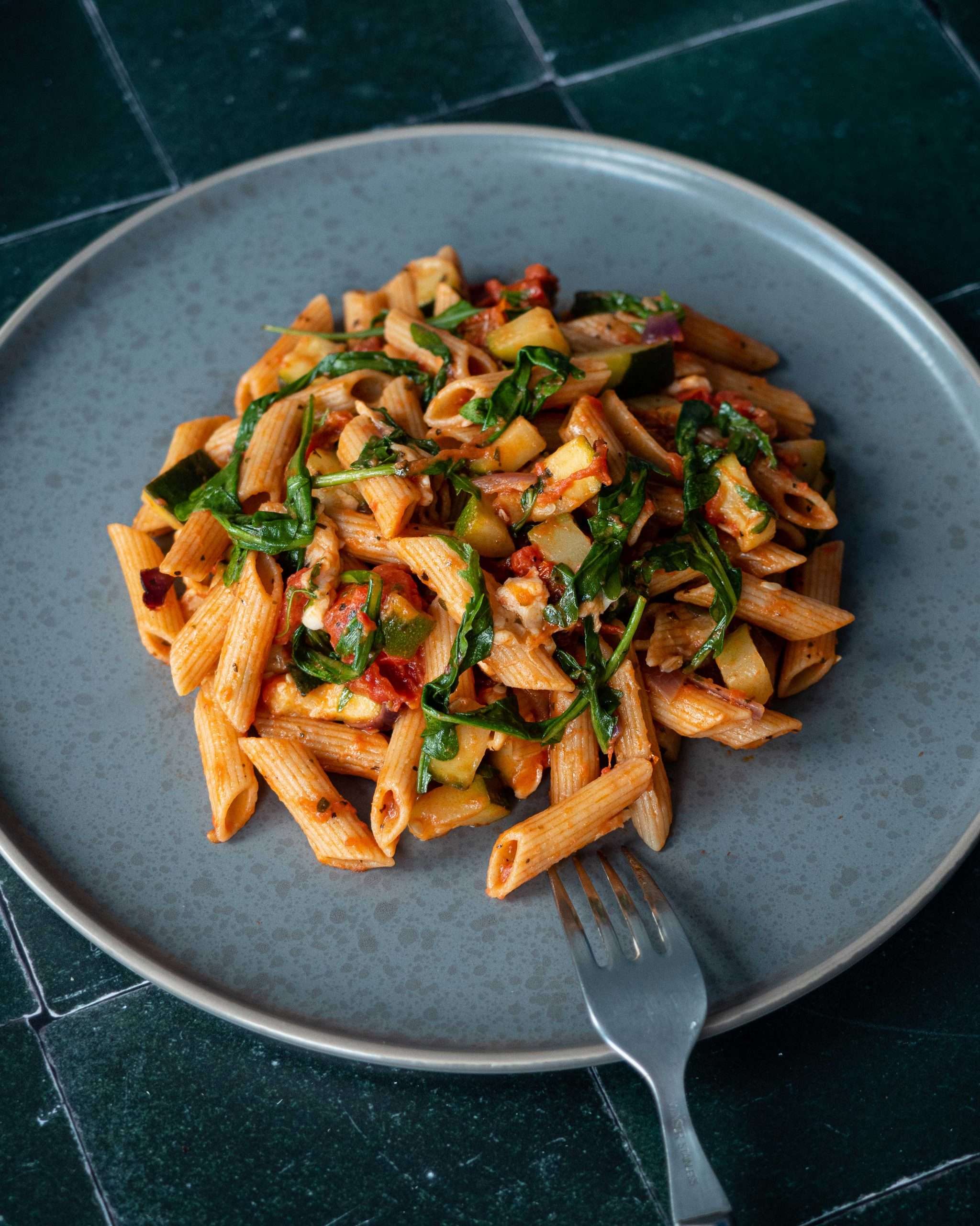 cheesy-penne-with-rucola