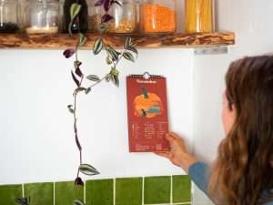 to have an overview of seasonal vegetables and fruits nearby in your kitchen, handy when you're cooking