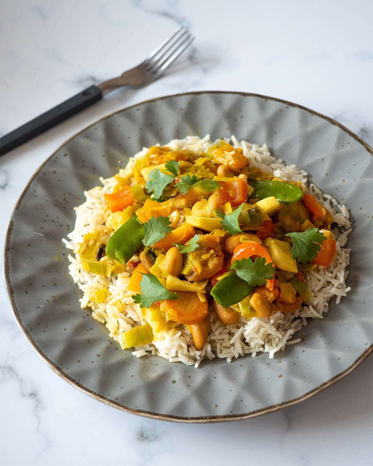 pineapple curry with peanuts