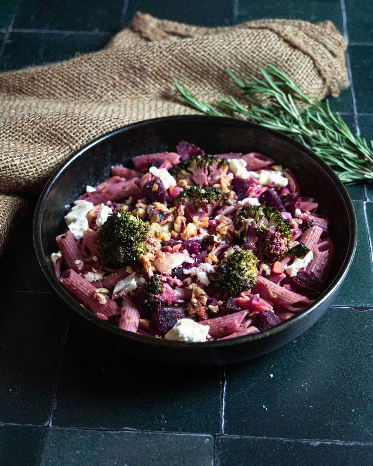 pink pasta (penne)
